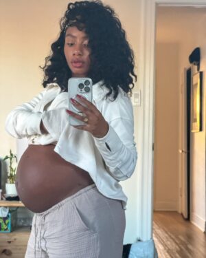 Imani Hakim Instagram - let there be bump 😮‍💨