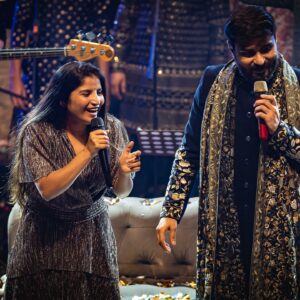 Indravathi Chauhan Instagram - With the OG singer of Oo Antava @indravathi__chauhan ⭐️

What a pleasure to be sharing the stage with you in Hyderabad♥️
.
.
.
.
.
.
.
.
.
.
.
#bismil #indravatichauhan #ooantavaooooantava #pushpa #pushparaj #singer #artist #performer #hyderabad #concert #explore #explorepage