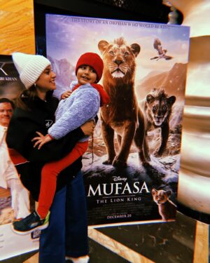 Iqra Aziz Instagram - My Mufasa🦁