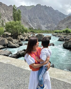 Iqra Aziz Instagram - CANDID🐥