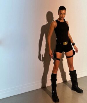 Irina Shayk Instagram - Right off the plane to Raid those Tombs… 😈Lara Croft …