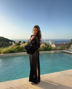 Actress Isabeau Delatour HD Photos and Wallpapers December 2024