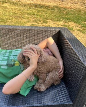 Isabella Ferreira Instagram - dogs, friends, food, etc.
