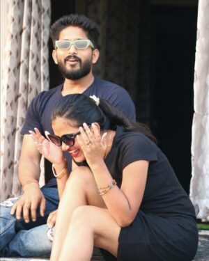 Ishwari Panda Instagram - Just a another day of the Better - Looking Siblings.😎🥂

#Kings #ishwaripanda