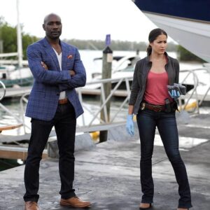 Jaina Lee Ortiz Instagram - Happy Birthday to my Partner in Crime @jainaleeortiz Rosewood wouldn’t be the same without you. 🙏🏾