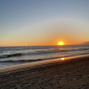 Jaina Lee Ortiz Instagram - No one teaches you how to grieve. 
Ohhh the journey of grief…

Memories and wonder, all wrapped in heart ache. Sometimes, peace. 

Time. Existence. Precious enough to feel everything all at once. 

To know you is to know love. 

Happy 59th heavenly Birthday, Mom 💛