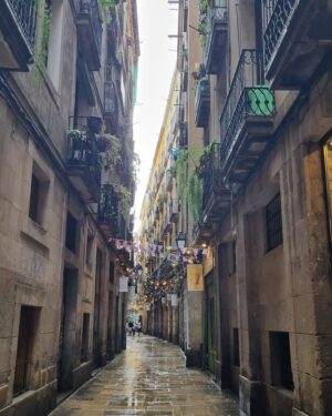 Jamie Lee O'Donnell Instagram - 💚 Barcelona 🇪🇸