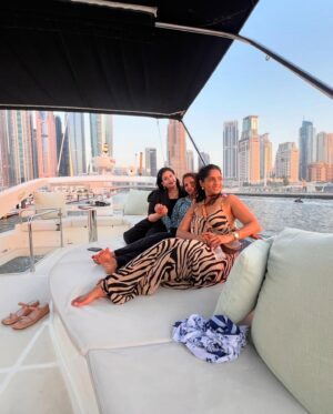 Jamie Lever Instagram - Thank you soo much @deepseaadventuresdxb @raynatours_ for arranging this Yacht 🛥️ ride for us in #Dubai… We had the best time & the most beautiful view of the sunset..