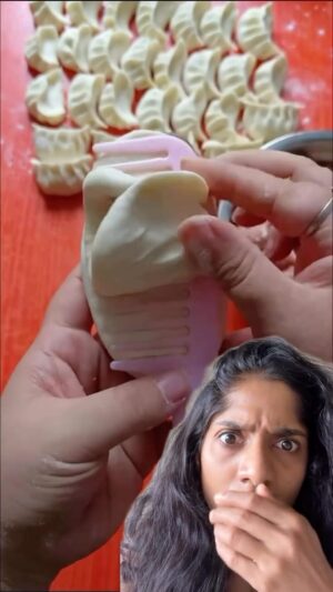Jamie Lever Instagram - Mummy #MOMO khana hai 😭😬
#reelsvideo #reelsinstagram #reelsindia #reaction #reactionvideos