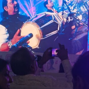 Janvi Chheda Instagram - Honored to be invited by Usha Mangeshkar ji and the Mangeshkar family for Lata ji’s 95th birthday celebration.
Listening to those timeless songs, from the 50s to 2000s, without the distraction of visuals, made me realize just how rich and deep our language and sanskriti truly are. 
It was heart-touching, there were moments when my eyes were teary… Music in its purest form has the power to move us in ways we don’t expect. 

Thank you to the Mangeshkar family for always treating us like your own and for the love we’ve always received.
 Grateful for this unforgettable experience. ❤️ #LataMangeshkar #Sanskriti #TimelessClassics #gratitude