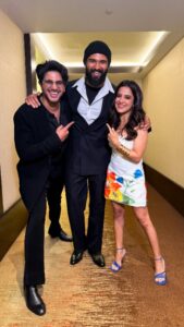 Singer Jasleen Royal HD Photos and Wallpapers January 2025
