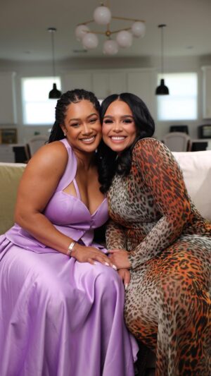 Jasmine Davis Instagram - This week, we dive deep with @luvcrystalrenee - accomplished Actress, Producer, and Singer - in a raw, unfiltered conversation about the complexities navigating adult friendships   persevering as creative in today’s society. Let’s Clear The Air.

EPISODE 2 is LIVE NOW🫶🏼 Watch on YouTube| Apple Podcasts| Spotify.

#LetsClearTheAir #CrystalRenee #AdultFriendships #RedFlags #CreativePerseverance