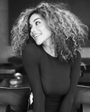 Jazmin Johnson Instagram - Happy New Year 🍸 
My only goal is to fall in love with 2025 more deeply than I did with 2024. Cherishing the journey because I’ve heard too often the destination just doesn’t feel the same. Wishing all the eyes that glaze past these text good health and an abundant year ahead! #2025 #happynewyear #grateful