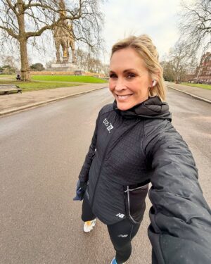 Jenni Falconer Instagram - It’s tough to find the motivation when it’s cold, grey and January! That’s why it’s the best time of year to set yourself a challenge, or have a goal that gets you up, out and active at a time when staying warm and indoors is far more appealing. 

I’m training for the @londonmarathon and the @londonlandmarkshalf and running outside in January without a doubt makes you feel great at the start of a new year, gives you an energizing boost and puts colour in your cheeks.

For extra Monday motivation, I also had a listen back to the new episode of #RunPod with Daley Thompson. Such a fascinating chat with a true sporting icon - definitely worth checking out. 

Happy running. 🏃🏼‍♀️😘💙

#mondaymotivation #runpodrunclub @daley_thompson_cbe #loverunning #runlondon