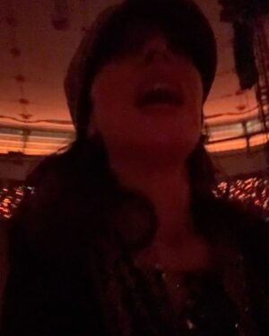 Jennifer Beals Instagram - The rumors are all true. Even from Inez. 
The genuine joy @taylorswift ♐️ creates goes out in wave after wave into the audience. Her artistry, humanity and sheer stamina are on full display. WHAT AN AMAZING EXPERIENCE!This hermit is so #grateful. #erastour ✨✨
 1-2 Me and my sweet posse
3. The friendship bracelet tradition is just delicious
4. When your worlds collide. #elphaba does #folklore
5. I mean…
6. Full in it
7. I mean…
8. Happy, happy campers 
9. It wouldn’t be a #VanCity concert in December if you weren’t walking back in the rain. ☺️