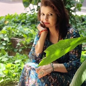 Jennifer Mistry Bansiwal Instagram - Some of my favorite pics in collaborations ... 

Most of these are clicked by hubby @bobbybansiwal

#jennifermistrybansiwal #jmb #collaboration