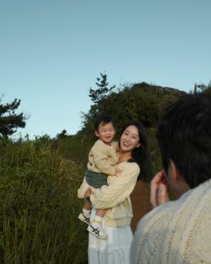 Jeon Hye-bin Instagram - 우리
가장 찬란한 행복💛