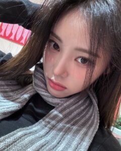 Actress Jeong Jin-sol HD Photos and Wallpapers December 2024