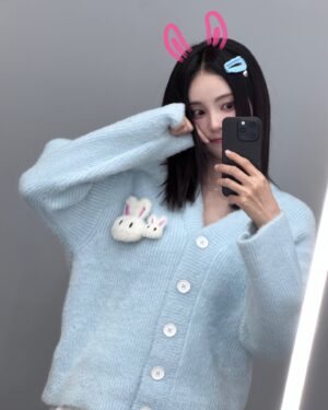 Jeong Jin-sol Instagram - 🐰🩵