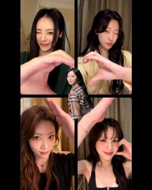 Jeong Jin-sol Instagram - 4개월 동안의 월드투어가 끝이 났네요.
많은 OURII분들을 만날 수 있어서 너무나 특별했고, 
소중한 추억이 됐어요 여러분들도 같은 맘이길!
와주신 모든 OURII분들께 다시 한번 감사드립니다 헤헤🤍
또, 함께 고생해주신 모든 아르르 팀에게도 박수!👏
마지막으로! 우리 아르르르르르 알랍뿡❛˓◞˂̵ 🩷

고생하셨습니다! 최 최 최종! ✈️💃🏻👼🏻