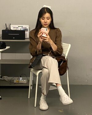 Jeong Sin-hye Instagram - 두서없지만 사랑스러웠던 2024년 10월