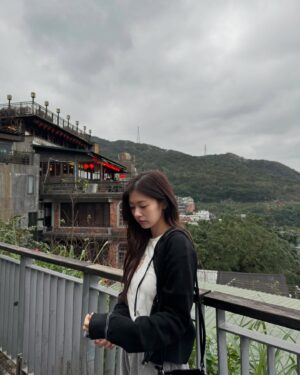 Jeong So-min Instagram - 🍒