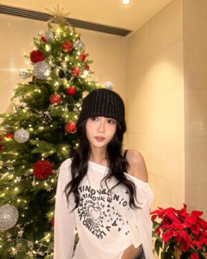 Jessica Chan Yee Chun Instagram - 🎄