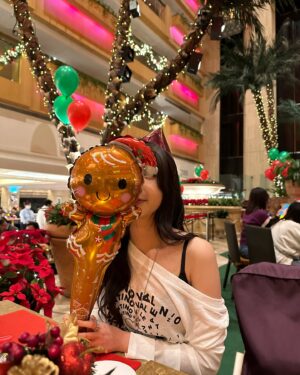 Jessica Chan Yee Chun Instagram - 🎄