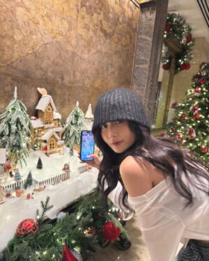 Jessica Chan Yee Chun Instagram - 🎄