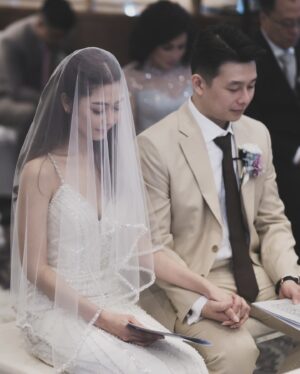 Jessica Veranda Tanumihardja Instagram - To have and to hold until we are old,
Happy 2nd Wedding Anniversary,
🩵💙