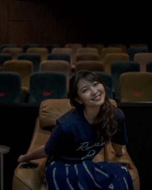 Jessica Veranda Tanumihardja Instagram - Terima Kasih 💙🙏🏻 (Bonus photo di slide terakhir)