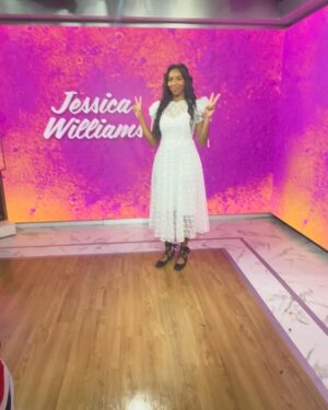 Jessica Williams Instagram - I dropped by to the @todayshow last week and spoke to Hoda and Jenna about the Shrinking finale and just a bunch of nonsense! Thank you for having me! 

👗: @rodarte
👠 : @brothervellies
💎 : @grownbrilliance @celestestarre @sifjakobsjewellery 

Stylist// @sarahslutsky 
Stylist assistant// @carlee___ 
Makeup// @rebeccarestrepo 
Hair// @ursulastephen