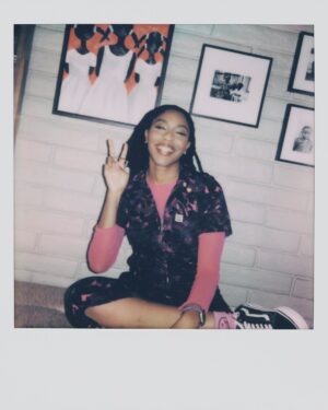 Jessica Williams Instagram - Year in review, Shrinking style.

All episodes of Shrinking — Now Streaming 

#Shrinking #AppleTV #AppleTVPlus
