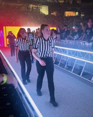 Jessika Evelyn Heiser Instagram - What an incredible 2024.

I’ve been feeling so much gratitude over the past few days. I got super sick after travel last week so it’s given me some time to reflect.

To think all the way back to Australia and the Elimination Chamber, to the insane crowd in France in May and all the UK trips in between. To travel the world, to be in a video game for the first time, to continuing to evolve in my personal fitness. Phew. 

Blessed. 

Thank you all for joining me on this crazy journey. 

Hang on tight because 2025 is going to be insane in the best way! 

Happy New Year 🎈🎊
