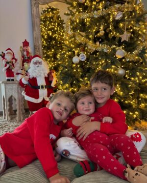 Jesta Hillmann Instagram - Les 3 amours de ma vie, pour toujours et plus que tout mes fils ❤️❤️❤️