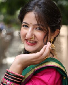 Actress Jhanvi Bhatia HD Photos and Wallpapers October 2024