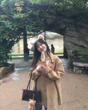 Ji Woo Instagram - 