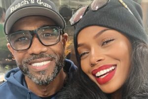 Jill Marie Jones Instagram - It’s a Wrap🎬♥️
#WarDawgz 
#DaphneRocker 

About Last Night… 
#WrapParty 

Thank You @michaelbeach for hosting 😊 
What a FUN NIGHT!!! 🎉🎉🎉
Good Food! Good People! SPADES!!!!!!!!!!! 
What more can one ask for!!! 🤗 

I think we might have a BANGER on our hands… but maybe I’m biased. 👀😜

Hi Girlfriend 💃🏾💃🏾♥️
@therealgolden47