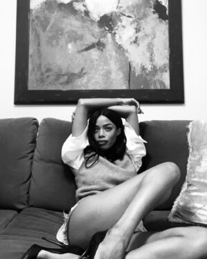 Jill Marie Jones Instagram - We’re not rolling 🎲’s in 2025. 
All ♠️’s… no ♣️’s!!! 👊🏾

#CapricornSeason
