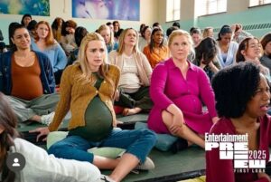 Jillian Bell Instagram - First look at KINDA PREGNANT!!!! @entertainmentweekly out on @netflix Feb. 5, 2025 🤰❤️❤️❤️