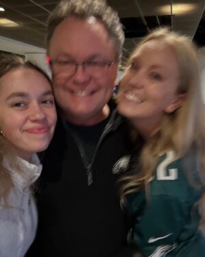 Jillian Shea Spaeder Instagram - Choose your character 
1. Feeling cool. Feeling fun.
2. Uh oh I climbed a palm tree and I can’t get down 
3. My football team is better than yours
4. election is still ruining my mood 
5. Requires Emotional support Dino 
6. Yeah