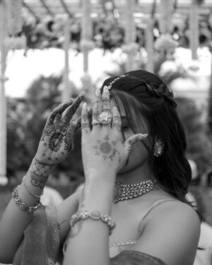 Jini Sundarraj Instagram - Look 1: Mehandi ❤️
.
.
After exploring countless options and diving into Google searches, my heart finally settled on this stunning piece from Cedar and Pine. It felt like something straight off a Pinterest board! Sakshi made it even more special with her incredible photography—I loved every single photo she captured and honestly couldn’t decide which one to share. From reel to real, I can always count on Teddy for my makeup. Thank you for this beautiful look! A big thank you to Murali for bringing our vision to life through the beautiful decor.
.
Outfit @cedaarandpine 
Pic @sakshi.ramakrishnan 
Makeup @teddy_palette_mua 
Decor @moon_light_events_1004 
Jewel @aaranyarentaljewellery