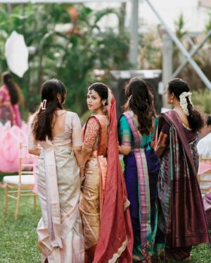 Jini Sundarraj Instagram - Outfit 3: MUHURTHAM ✨
.
.
And that’s how I became a Telugu ammayi forever, without even knowing the language... 8.11.2024 ❤️
.
.
@magicmomentsphotography.in