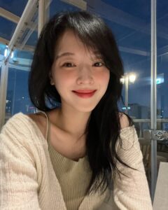 Actress Jo Woo-ri HD Photos and Wallpapers November 2024