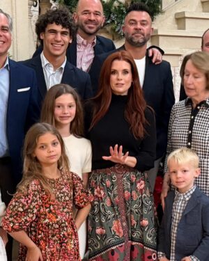 JoAnna Garcia Instagram - Thanksgiving 2024 🍗 1. 🫶🏼 2. My girls 3. Family 4. Me micromanaging 5. My nugget 6. Gingerbread Man pose 7. Making borrowed sport coats look 👩🏻‍🍳💋