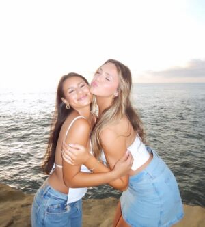 Joelle Better Instagram - kisses from @alphaphisdsu 💌