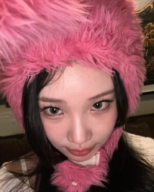 JooE Instagram - 🐰🐰🐰