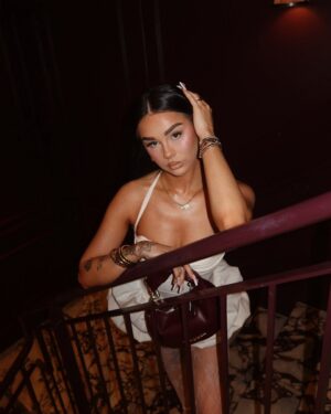 Jordan Lipscombe Instagram - with love⚜️🕯️🎀✨