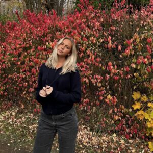 Jordyn Jones Instagram - home 🍂