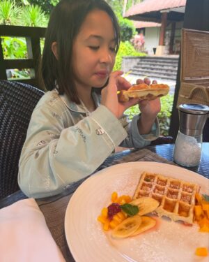 Judy Ann Santos Instagram - ✨💫N I N E 💫✨. Oh our dear potpot… how can you be nine already?? As much as i want to stop time , and keep you my baby forever.. im also excited to see what the universe has in store for you when you grow up.. ❤️ always keep that kind and grateful heart that you have.. mommy and daddy is so so proud of you my love.. we love you to the moon and back and back again. Happy birthday sweet sweet bunny:,😘😘